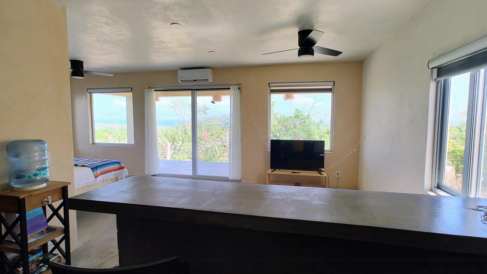 Lower studio: quiet, airy, amazing views — photo 2